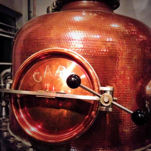 Sipsmith still Prudence up close