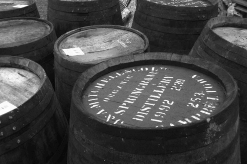 da-mhile-barrells Distillery Barrels