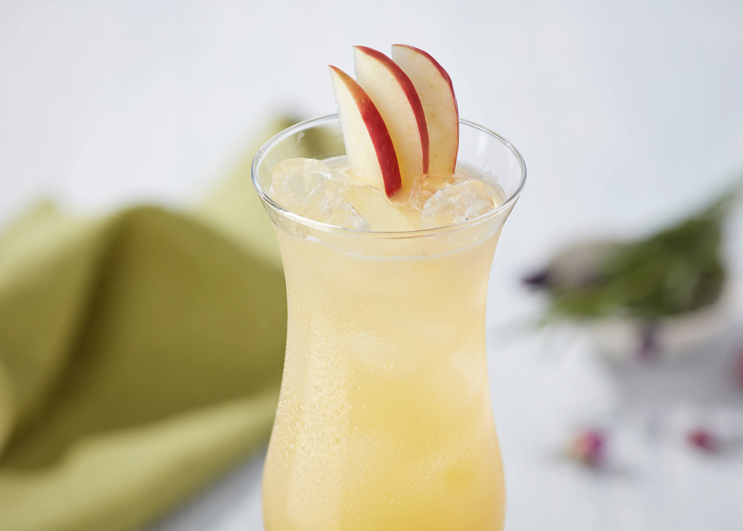 English Garden Close English Garden Cocktail recipe