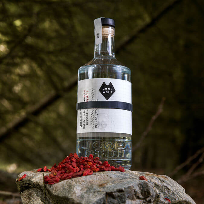 Lone Wolf Gin. We review Brewdog's first foray into distilling.