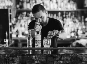 Sean-Baxter-Never-Never_340x250_acf_cropped Never Never, Gin, Sean Baxter, Adelaide Gin, Australia Gin, Never never distilling
