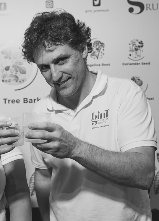 Tiago Snaches GINT RUBRO